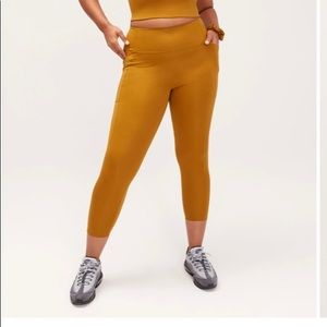 High waisted leggings